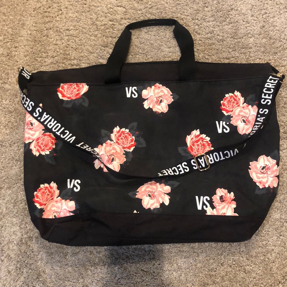 VS tote